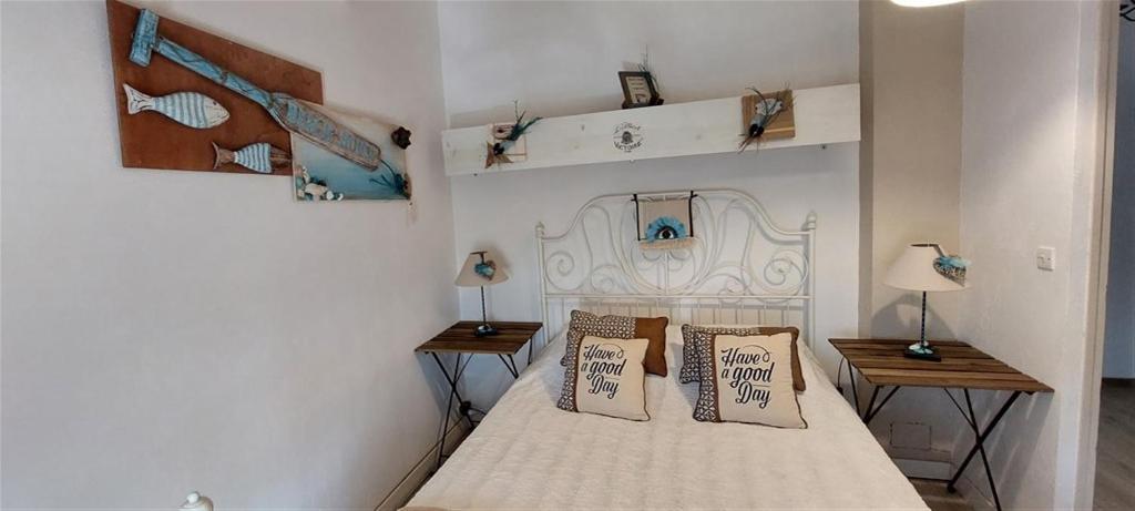 Villa T3 A 10' De Cassis - Piscine Privee Et Cuisine D'Ete Exterieure Carnoux-en-Provence Ngoại thất bức ảnh